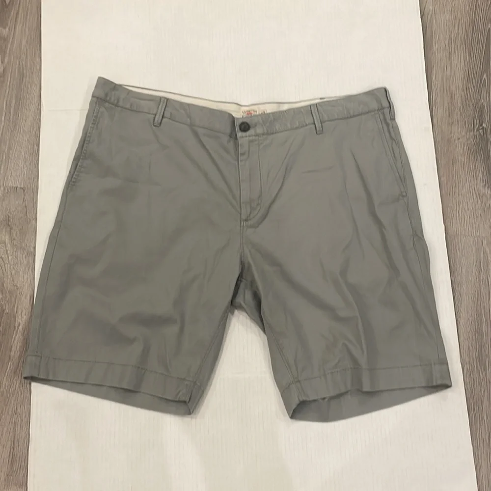 NWOT FAHERTY Island Life Organic Cotton Blend Shorts Size Waist 42